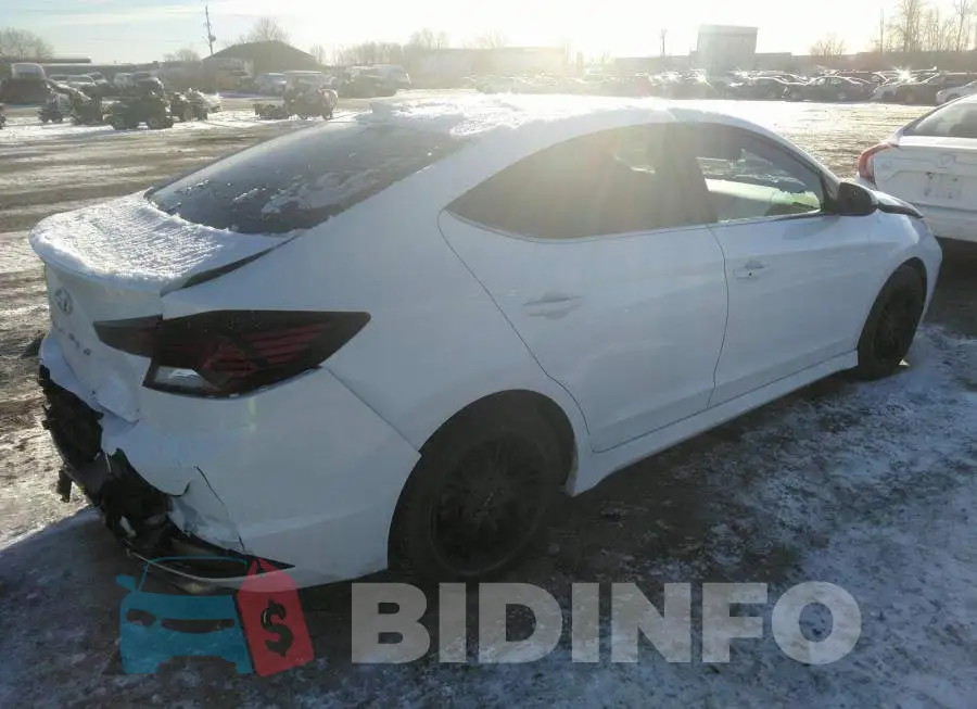 KMHD04LB3LU086726 Photo# 4