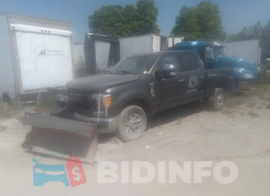 1FT7W2B69JEC22647 Photo# 2