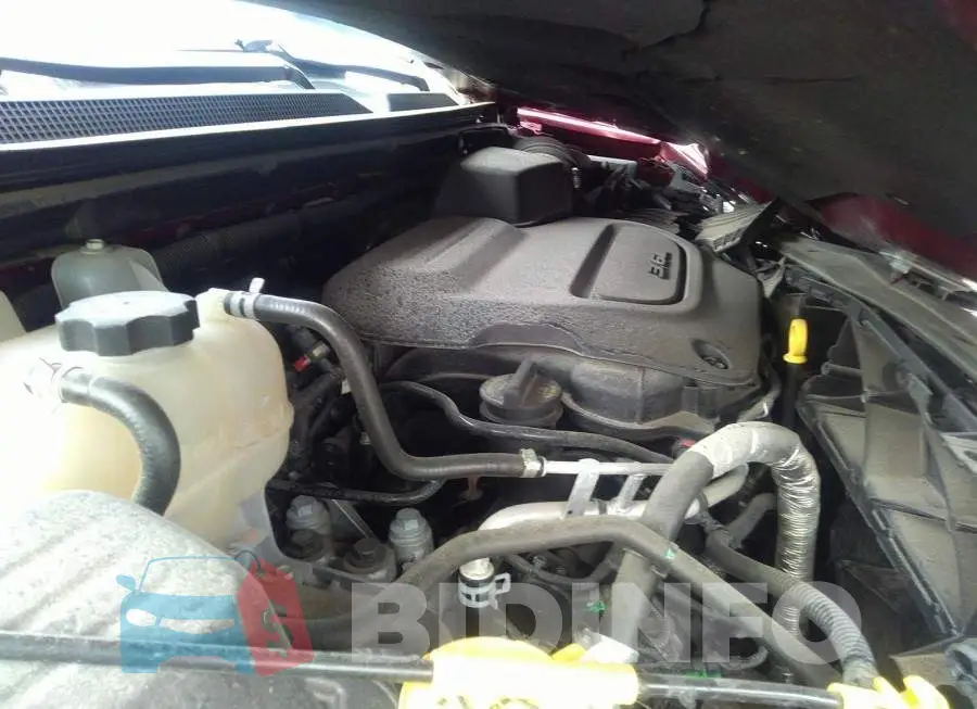 2C4RC1FG4KR556216 Photo# 10