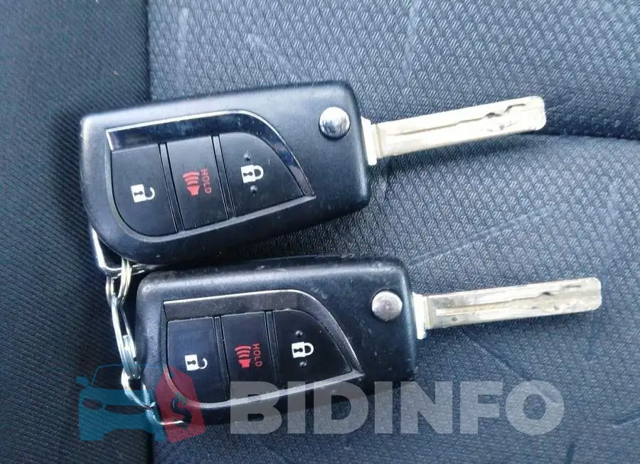 2T3B1RFV1KW009642 Photo# 11