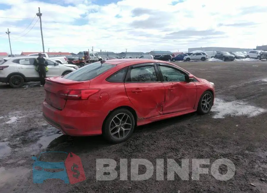 1FADP3F24FL352020 Photo# 4