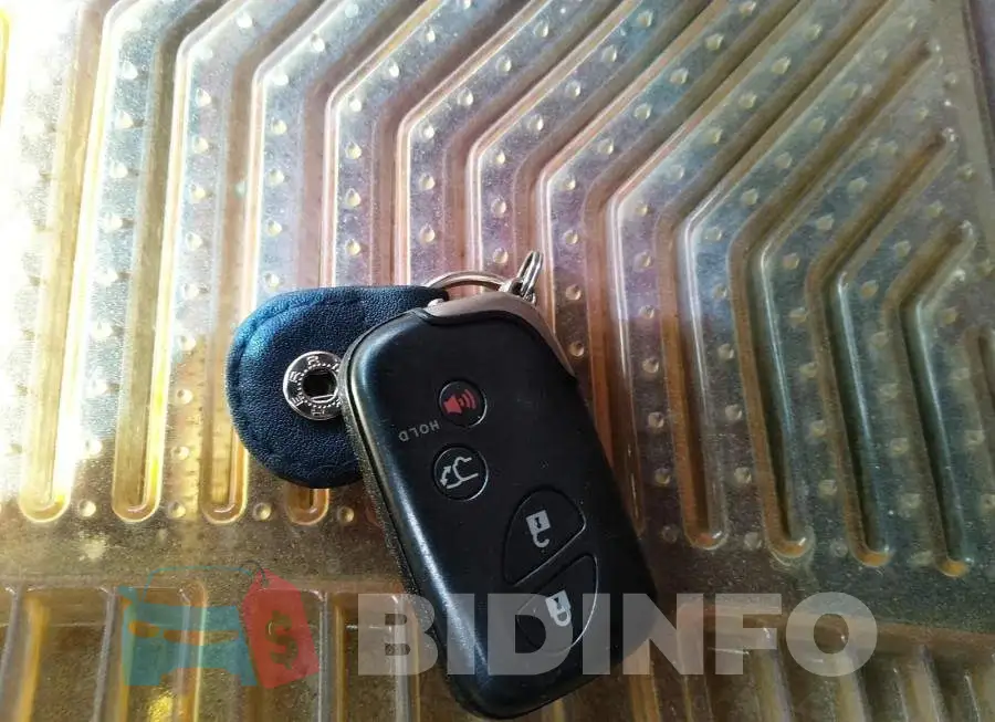 2T2BK1BA0FC325420 Photo# 11