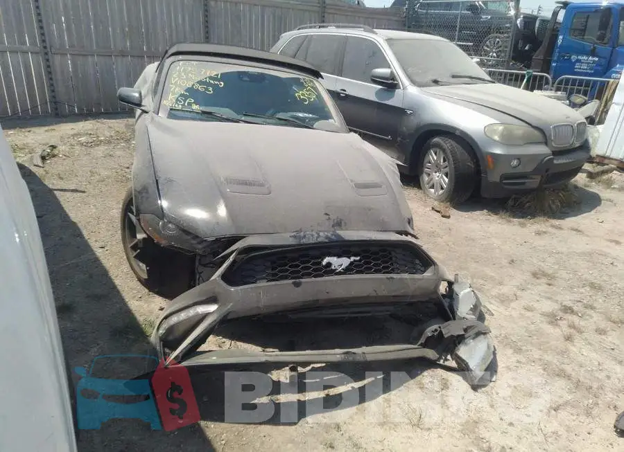 1FATP8UHXP5108863 Photo# 1