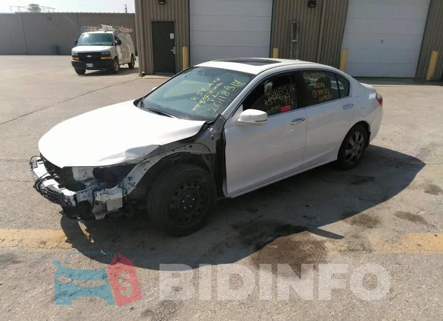 1HGCR2F86FA801502 Photo# 2