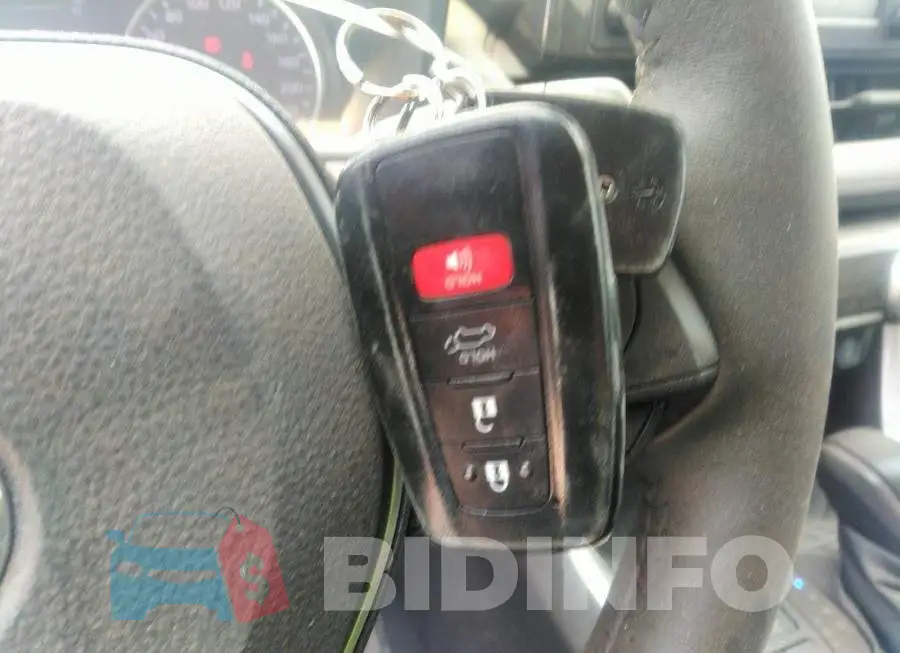 2T3R1RFV6MC173035 Photo# 11