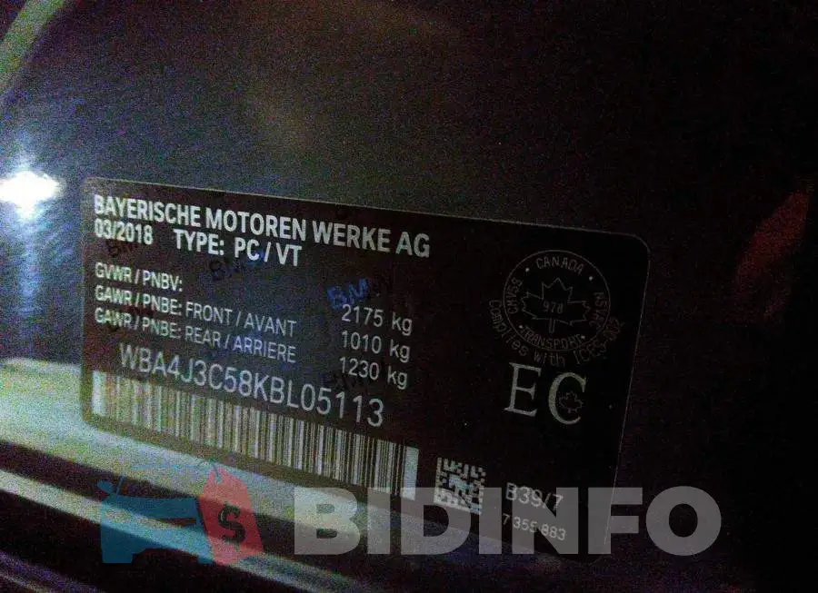 WBA4J3C58KBL05113 Photo# 9