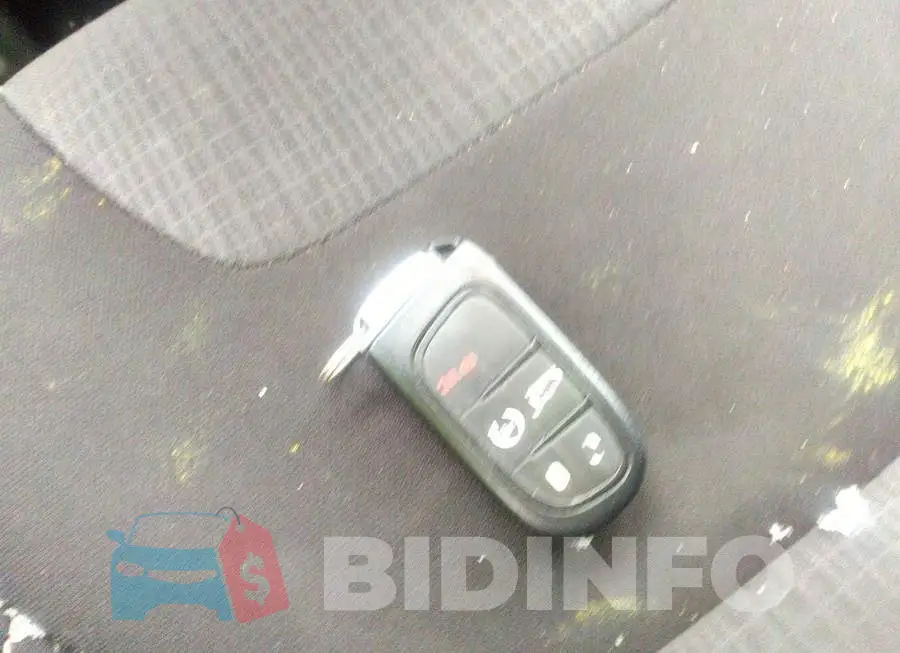 1C4PJMCS4HW581334 Photo# 11