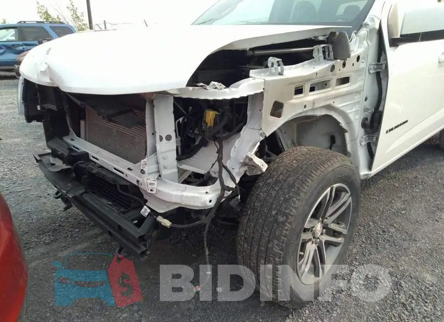 1GCGTBEN2M1282275 Photo# 6