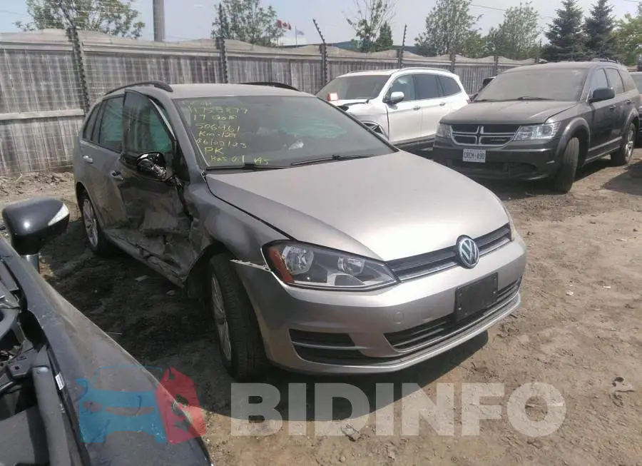 3VW017AU4HM506461 Photo# 1