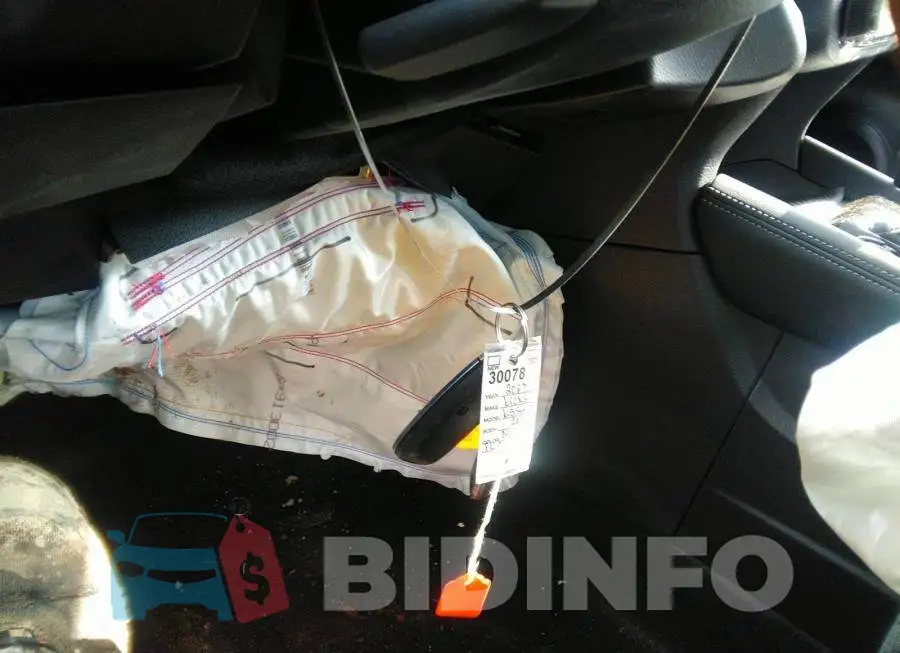 3N1CP5CV1PL480921 Photo# 11