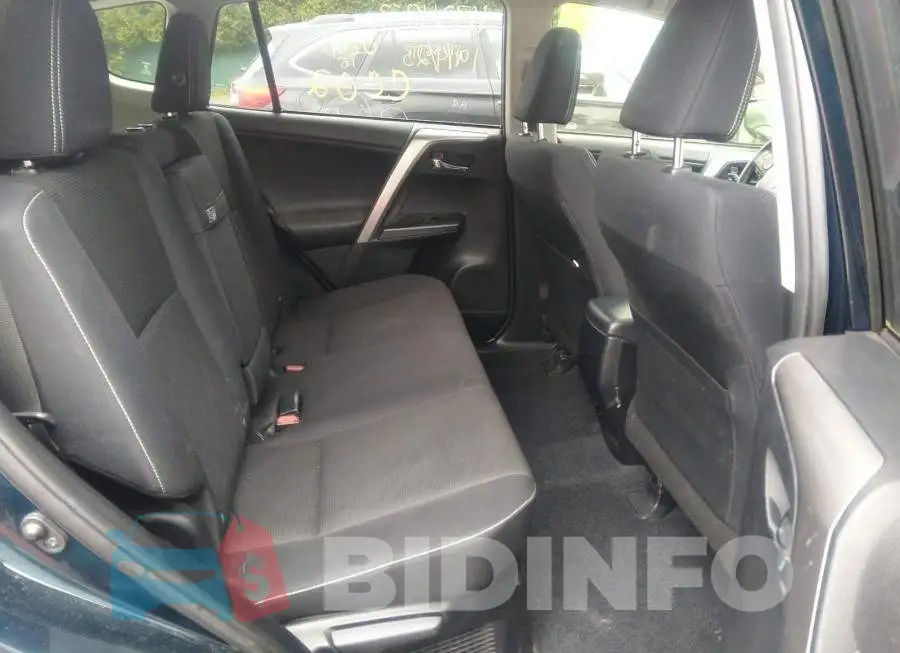 JTMRJREV7HD121237 Photo# 8