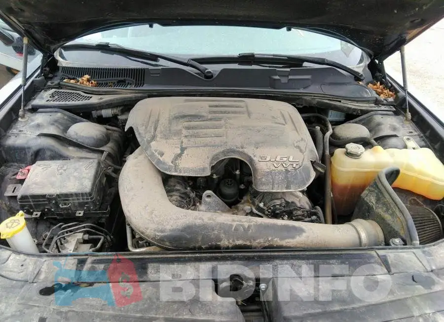 2C3CDZGG5JH133105 Photo# 10