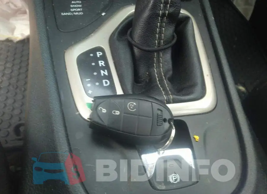 1C4PJMAB8FW662241 Photo# 11