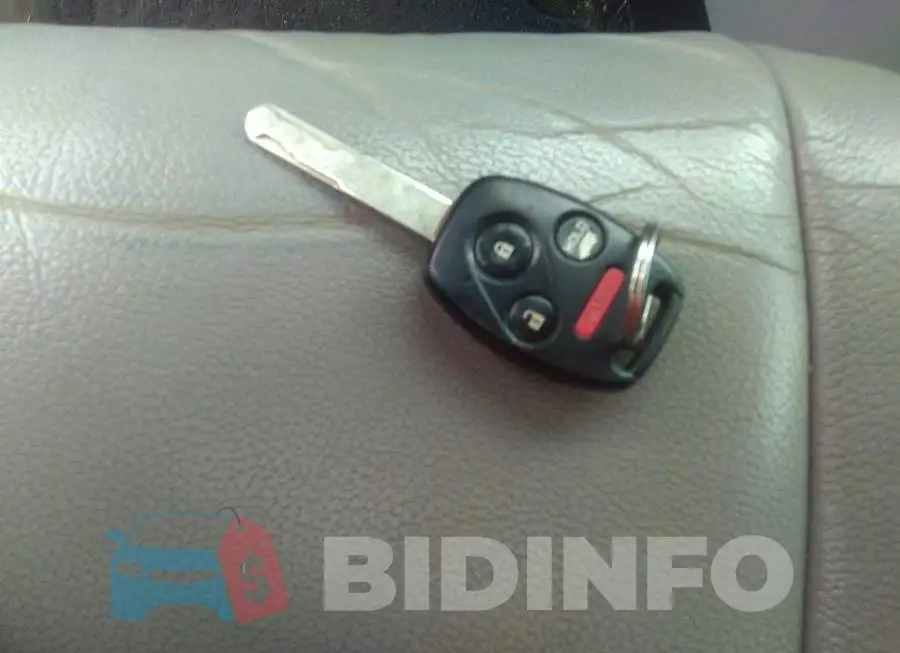 5FNYF4H61FB503242 Photo# 11