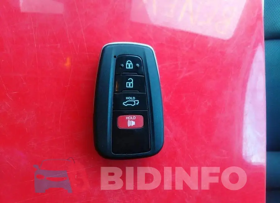2T3D1RFV9MC218561 Photo# 11