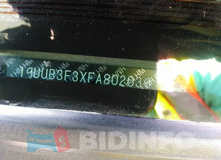 19UUB3F3XFA802039 Photo# 9