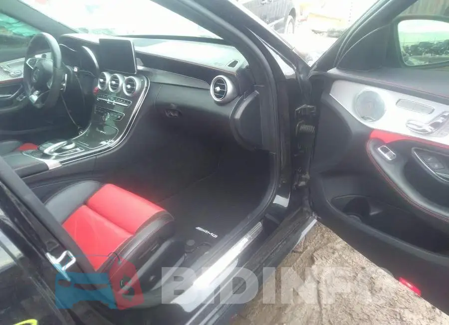 55SWF8HB1GU161805 Photo# 5