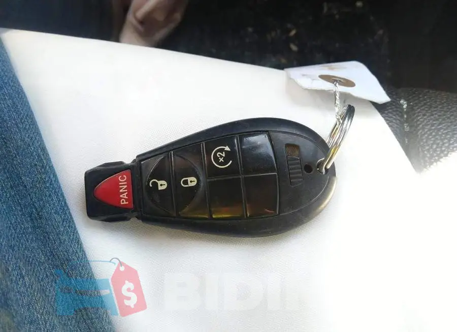 2C4RDGCGXKR758319 Photo# 11