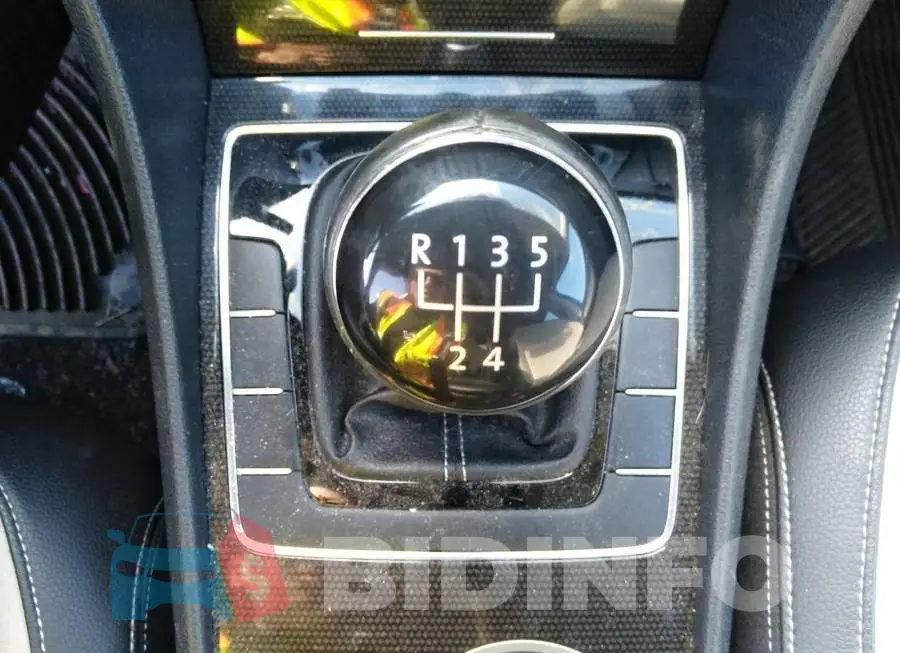 1VWBS7A35FC027851 Photo# 6