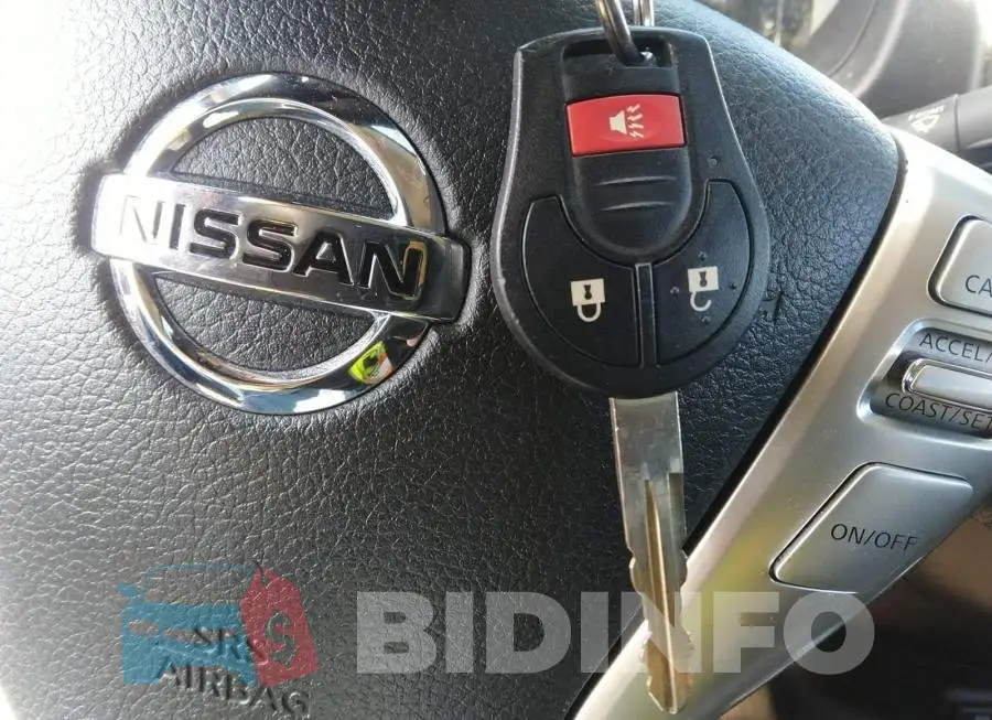 3N1CE2CP5JL370628 Photo# 11