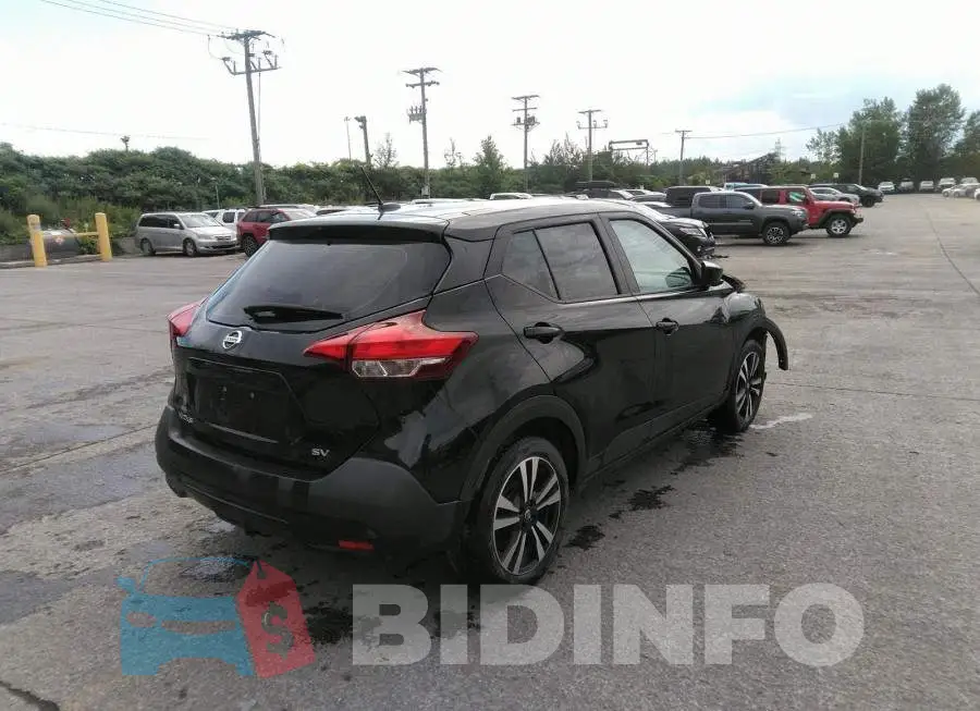 3N1CP5CU4KL479214 Photo# 4