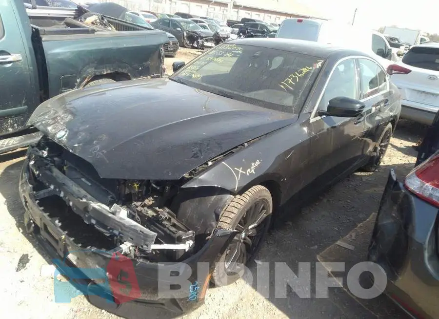 3MW5R7J01M8B97644 Photo# 2