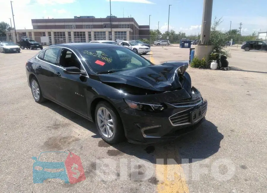 1G1ZD5ST1JF250421 Photo# 1