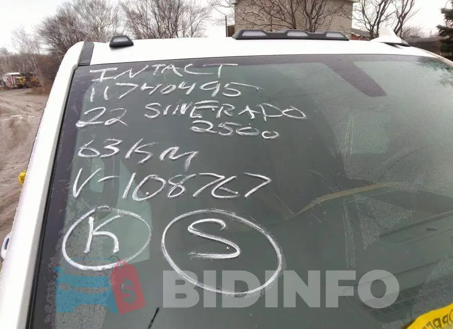 1GC4YREY4NF108767 Photo# 12