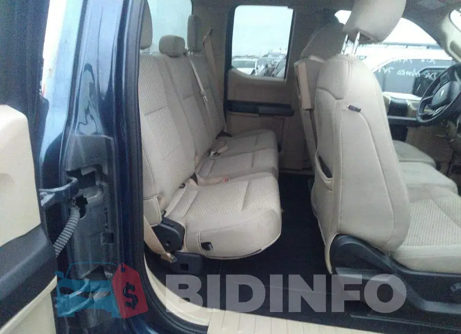 1FTFX1E42KFA69960 Photo# 8