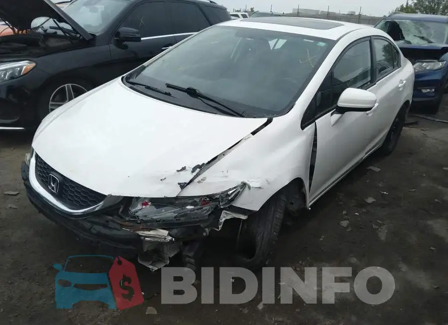2HGFB2F57FH018794 Photo# 2