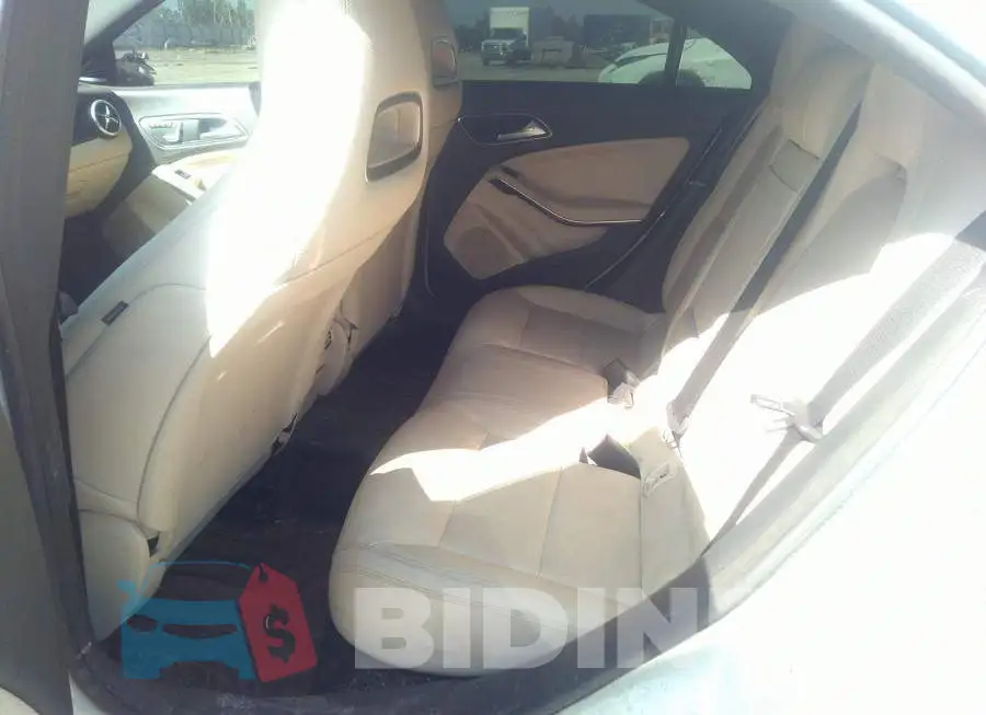 WDDSJ4GB2JN507108 Photo# 8