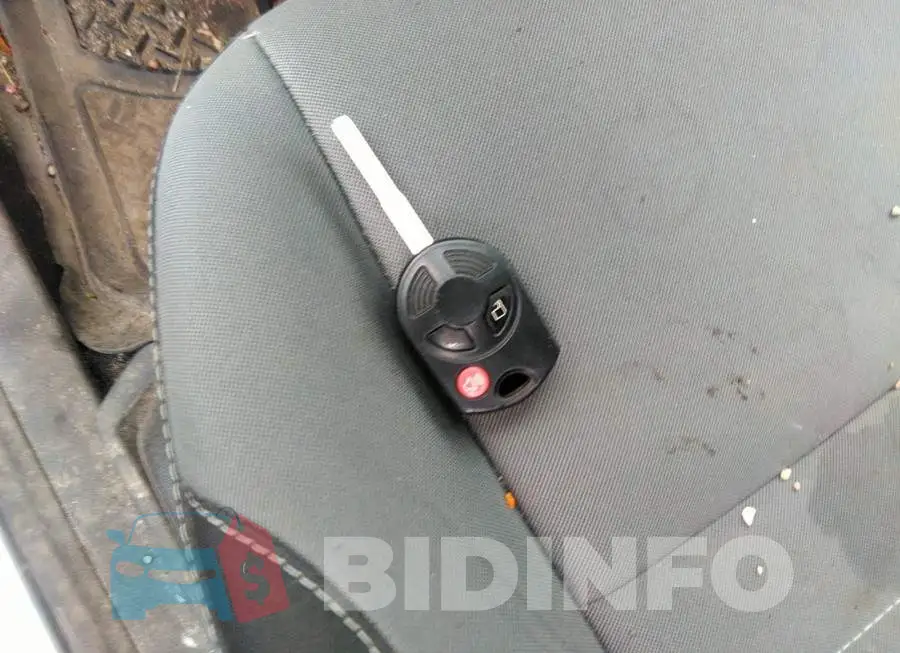 1FMCU9GX2GUA71207 Photo# 11