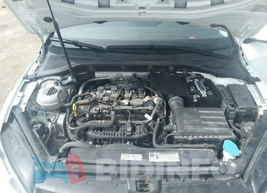 3VW017AU2HM517751 Photo# 10