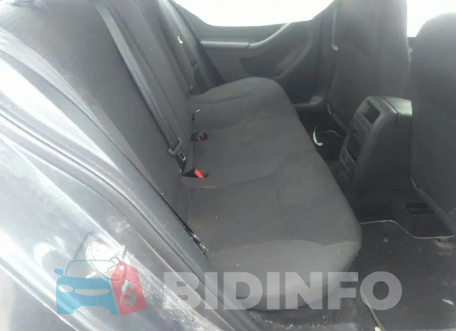 3VW2K7AJ7FM257596 Photo# 8
