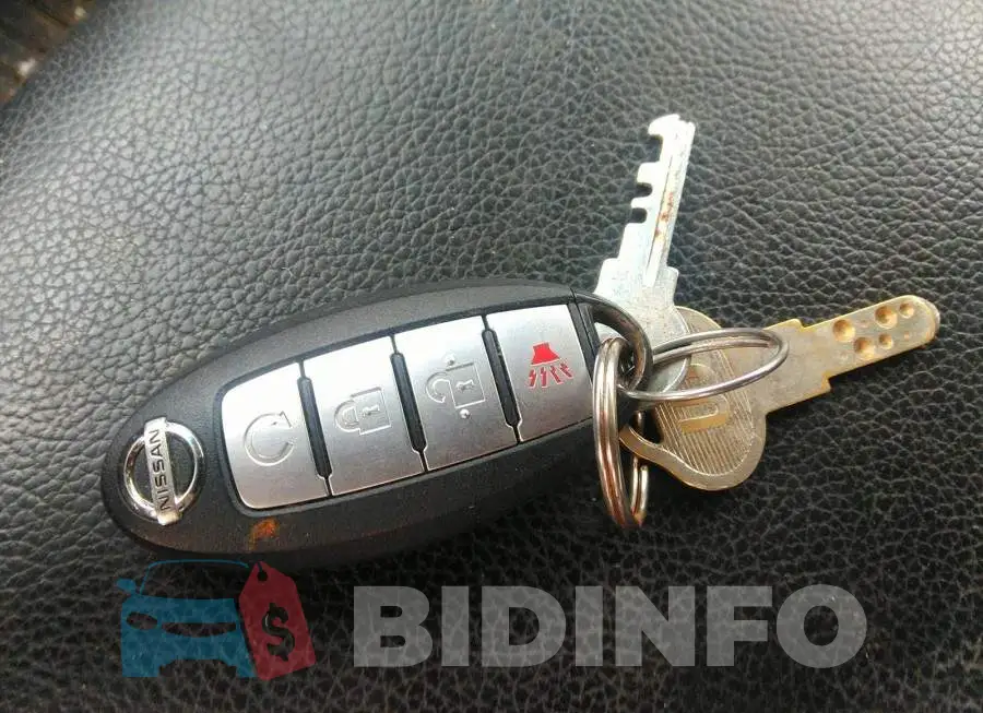 1N6BA1F44HN509753 Photo# 11