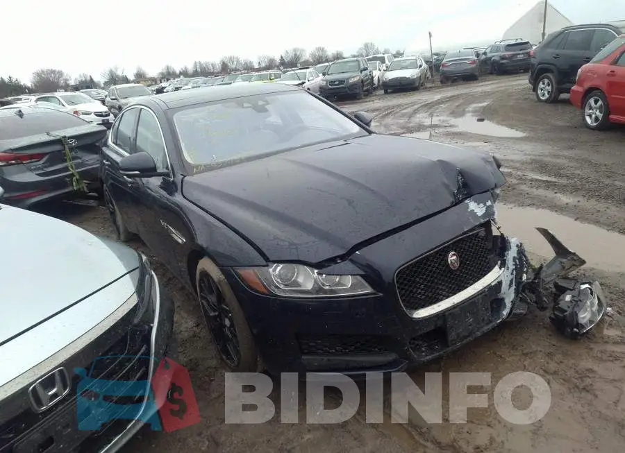 SAJBK4BVXGCY17165 Photo# 1