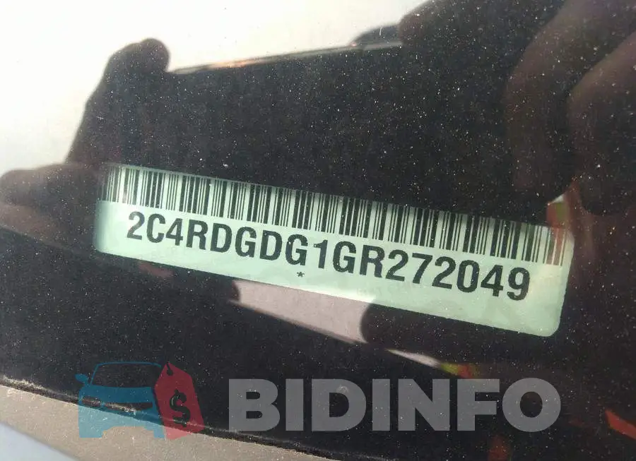 2C4RDGDG1GR272049 Photo# 9