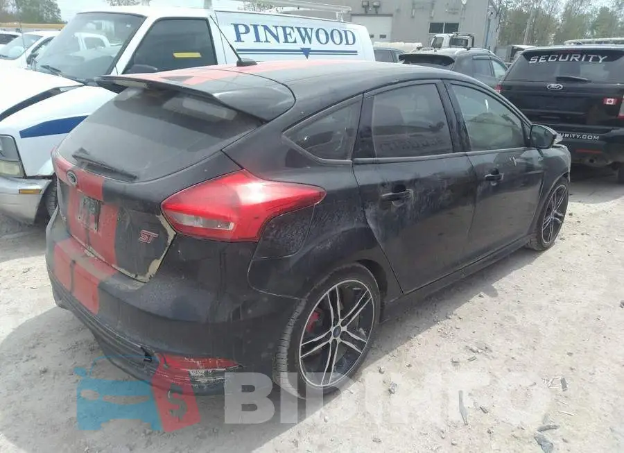 1FADP3L98FL303503 Photo# 4