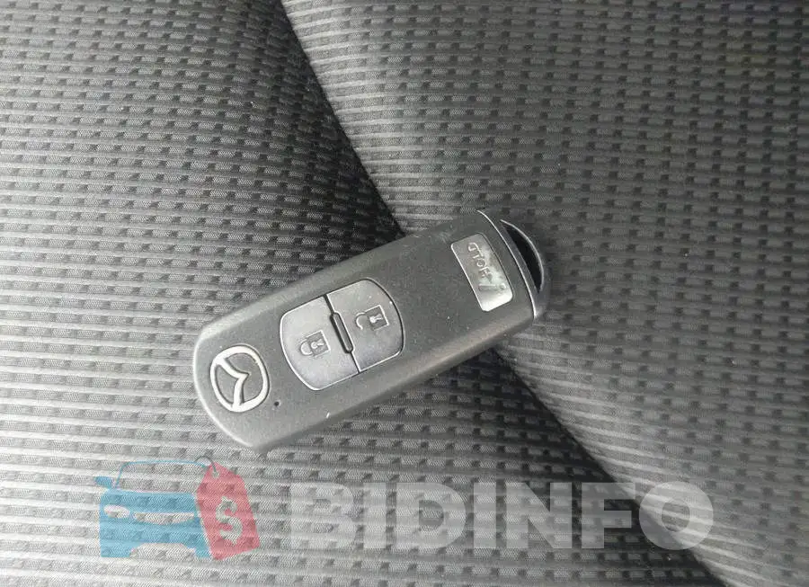 3MZBN1K76JM226548 Photo# 11
