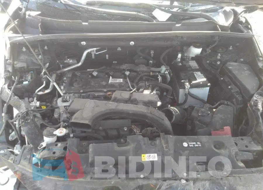 2T3R1RFV9MC170839 Photo# 10
