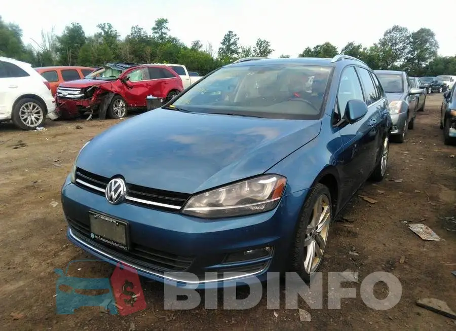 3VW017AU2HM500366 Photo# 2