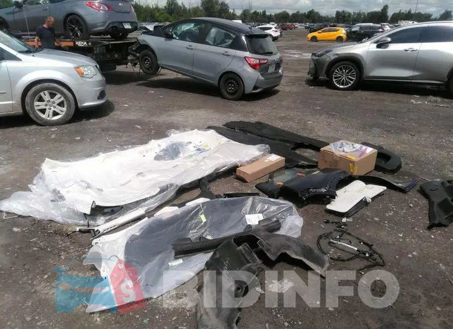 3FMCR9A66NRD31419 Photo# 12