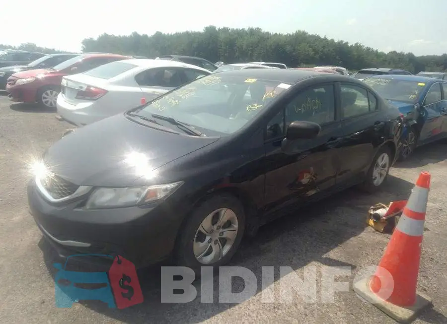 2HGFB2E41FH049614 Photo# 2