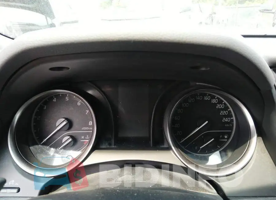 4T1G11AK2MU598961 Photo# 7