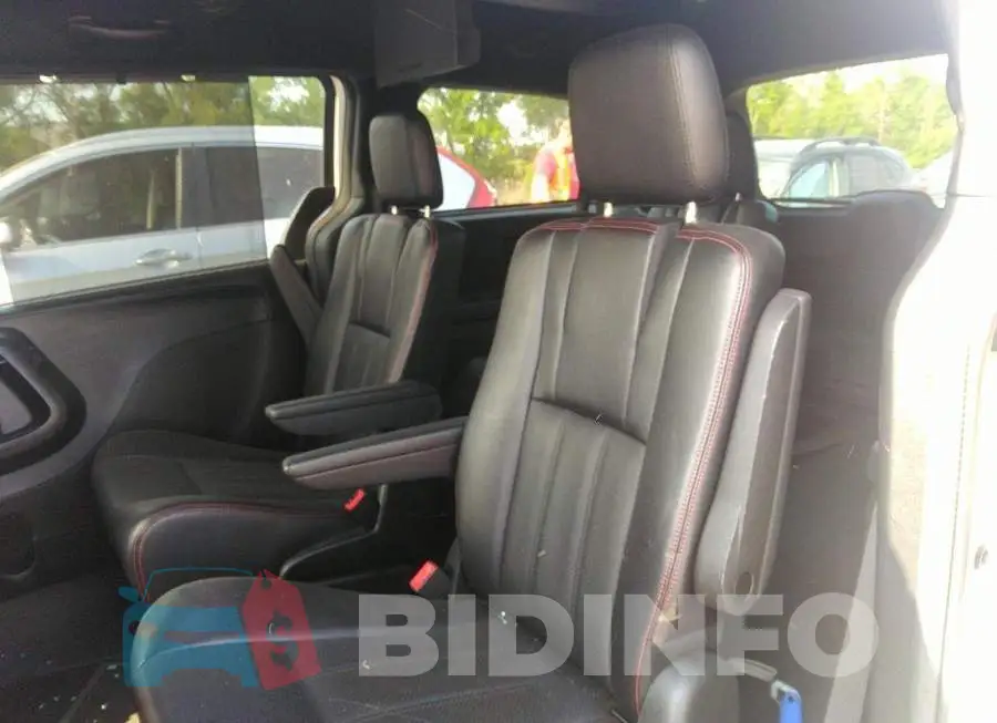 2C4RDGEG1JR242569 Photo# 8