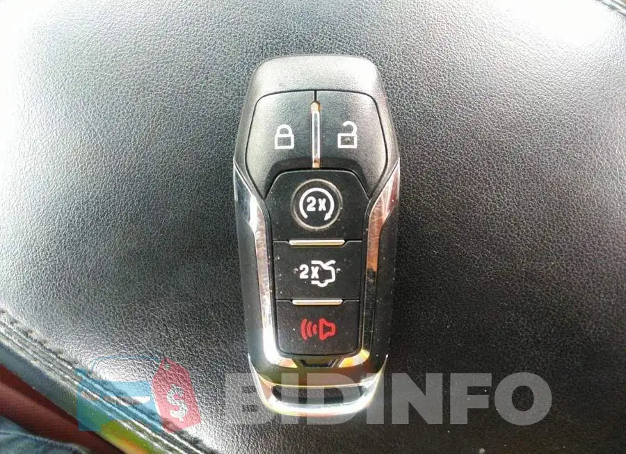 2LMPJ8LP9HBL24688 Photo# 11