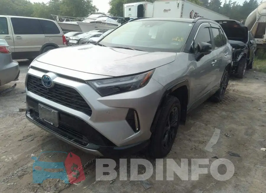 2T35WRFV4NW148862 Photo# 2