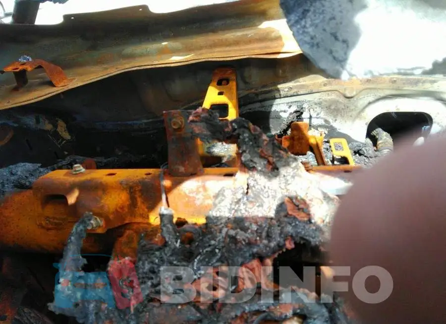 1G1ZD5ST2KF105227 Photo# 7