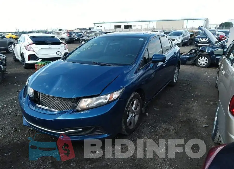 2HGFB2F50FH017308 Photo# 2