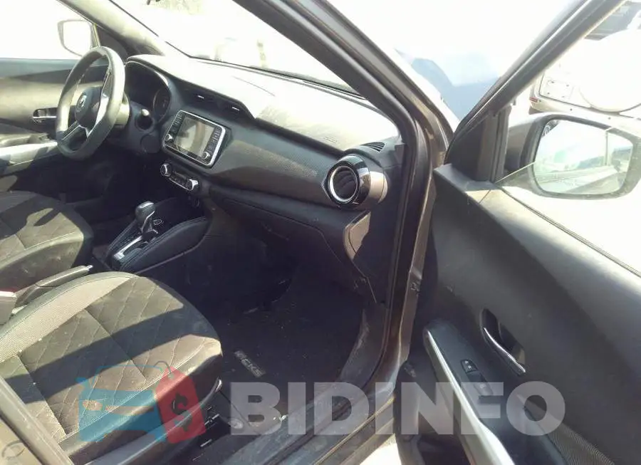 3N1CP5CU3KL493167 Photo# 5